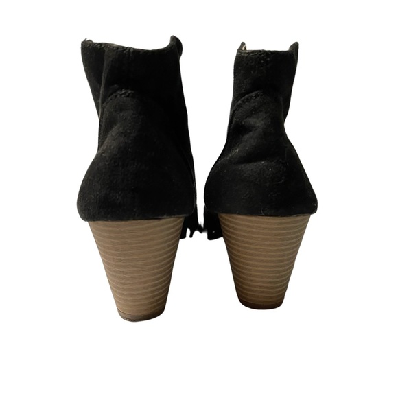 Woman’s booties by JustFab - Picture 2 of 7